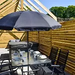 Yan - Uk49355 Gatebeck